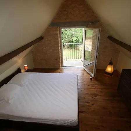 Sarlat, 600 M A Pied Du Centre Historique, Maison La Salamandre Holiday home