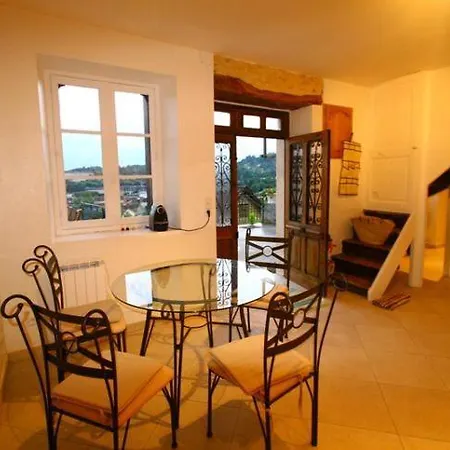 Sarlat, 600 M A Pied Du Centre Historique, Maison La Salamandre Holiday home Sarlat-la-Caneda
