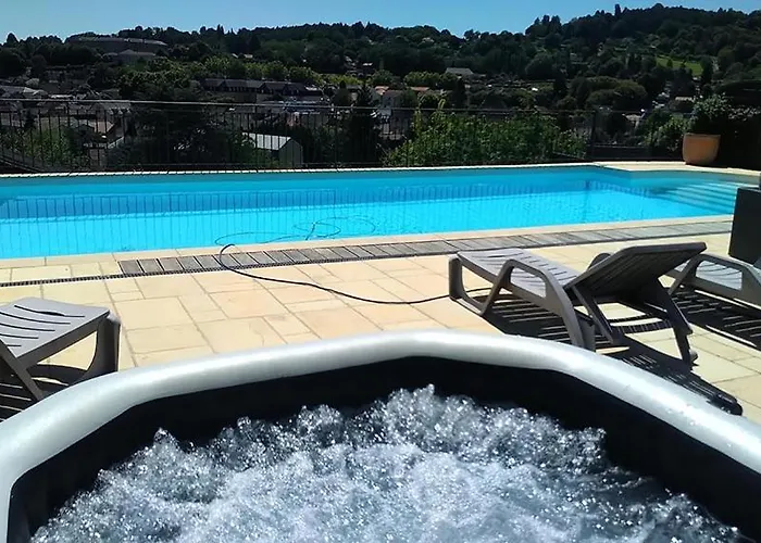 Tatil Evi Sarlat, 600 M A Pied Du Centre Historique, Maison La Salamandre Sarlat-la-Canéda