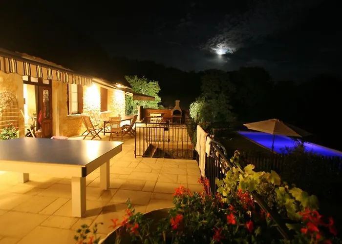 Sarlat, 600 M A Pied Du Centre Historique, Maison La Salamandre Tatil Evi *